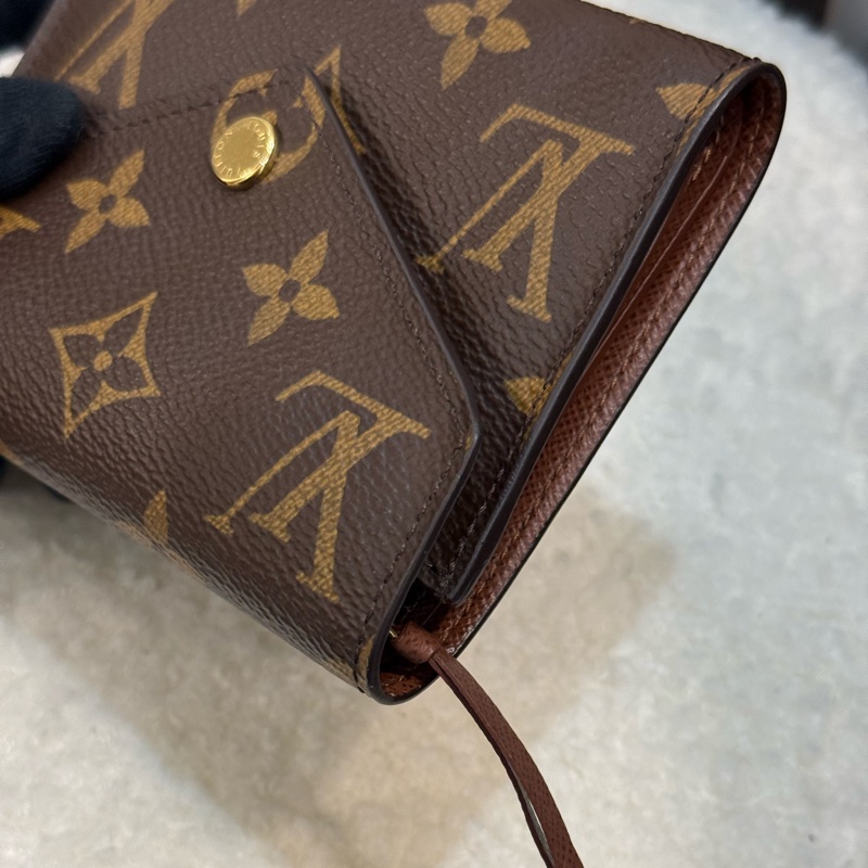 Lv Victorine 三折短夾-11