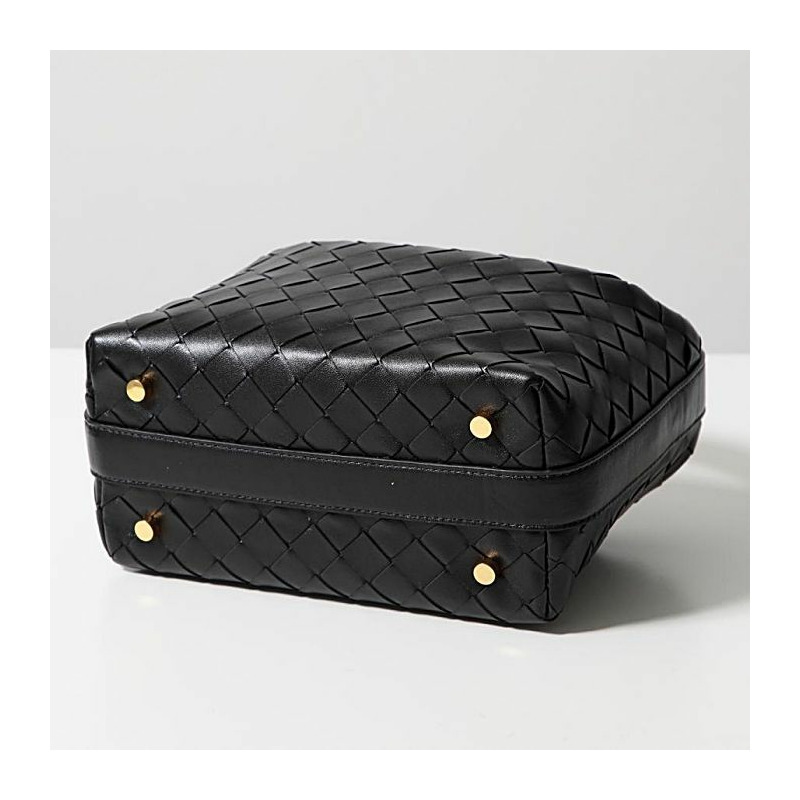 BOTTEGA VENETA 迷你 Wallis 肩背包 754443 V3IV1 8425-4