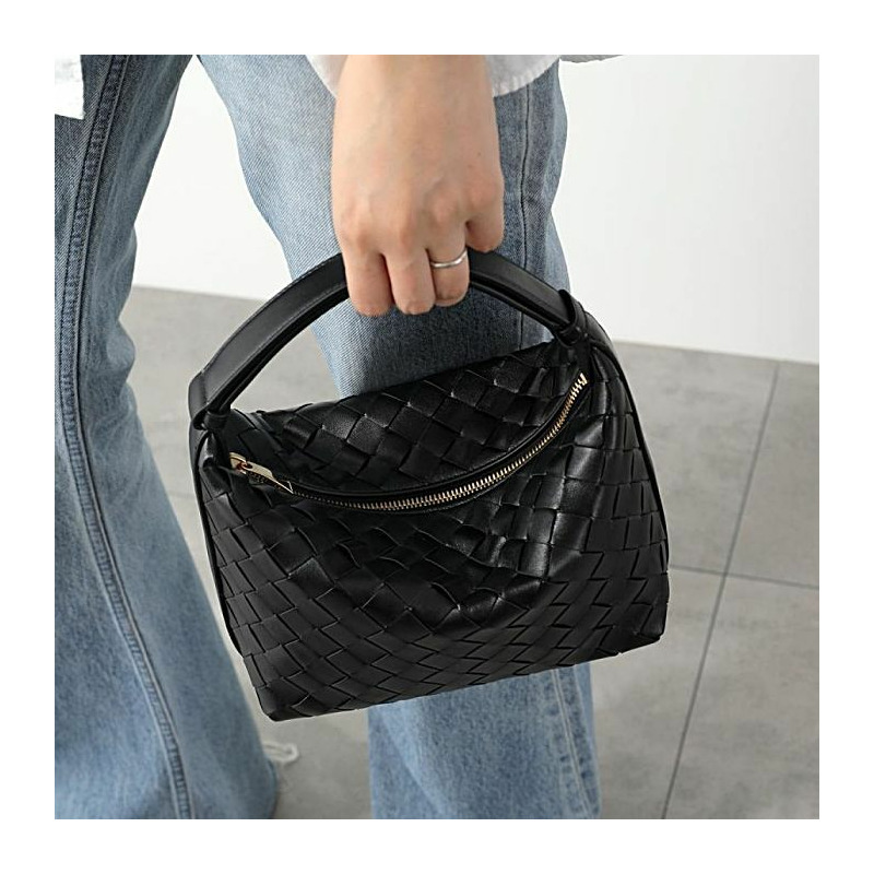 BOTTEGA VENETA 迷你 Wallis 肩背包 754443 V3IV1 8425-11