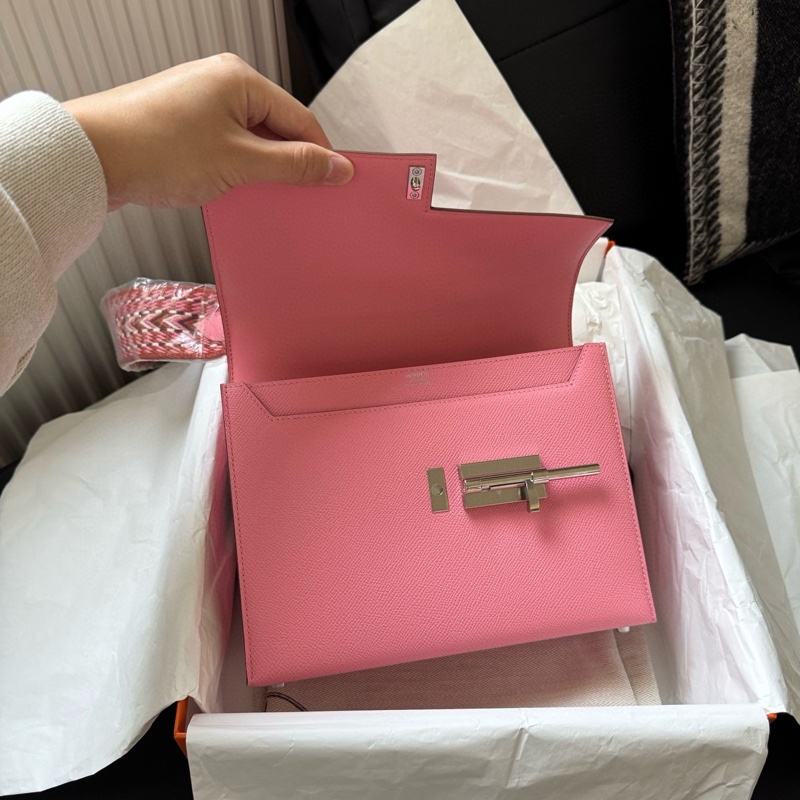 Hermes 愛馬仕 Verrou21 粉色銀扣手槍包 Y刻 Epsom皮 全新帶膜 長21 x 高16 x 寬4 公分-8
