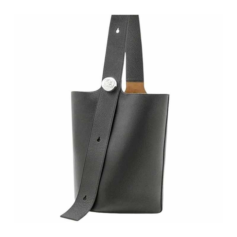 LOEWE 光滑小牛皮鵝卵石紋水桶包 大 1100-5