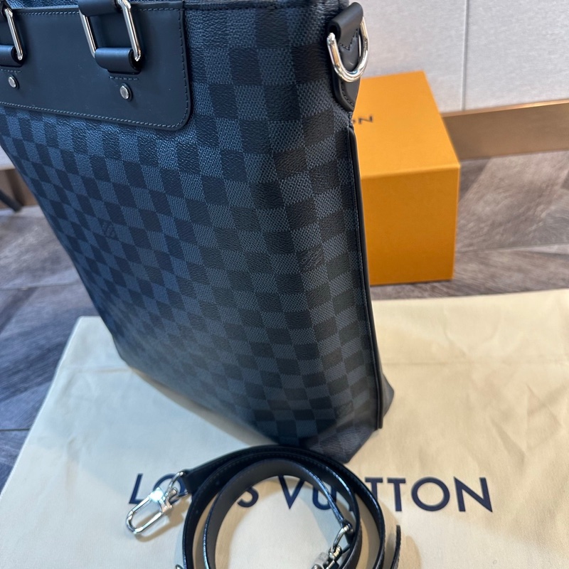 全新 LV 路易威登 棋盤格竪版公文包 托特包 手提單肩斜挎包 內有隔層 商務休閒都適合 百搭又耐用-4