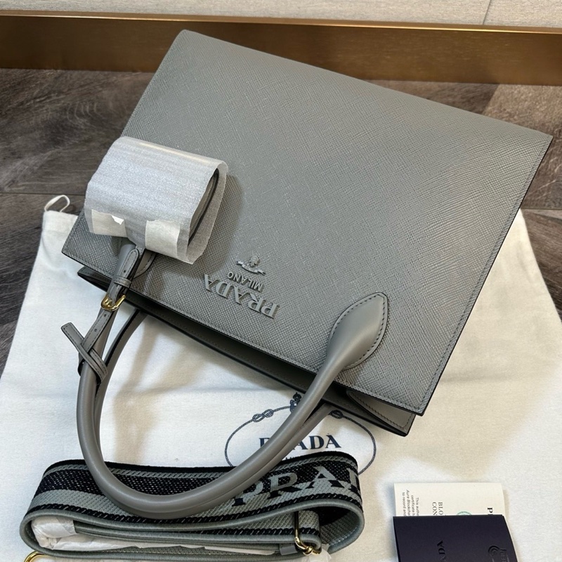 全新 Prada 普拉達 新款monochrome 粗紋十字紋牛皮 購物袋 手提單肩斜挎包 字母刺繡-4