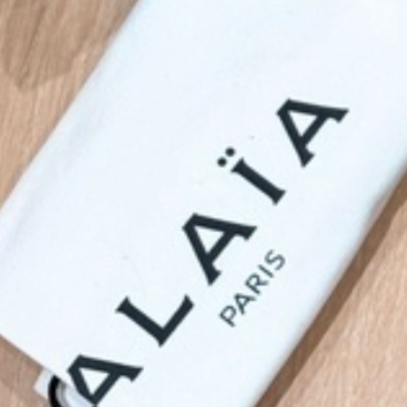 ALAIA鞋子全新含盒子2025年最新限量色全新藍色Alaia鞋子洞洞鞋限量新色-4