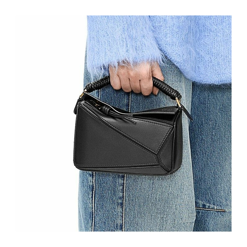 LOEWE 光滑小牛皮迷你拼圖包 1100 A510U95X86-1