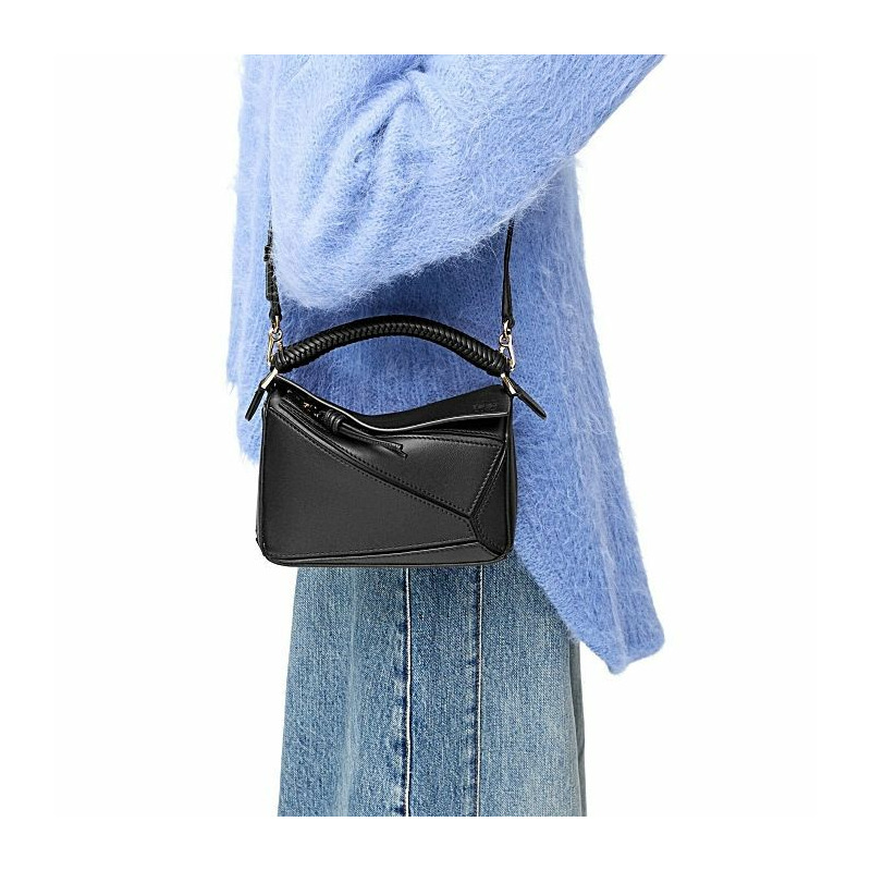 LOEWE 光滑小牛皮迷你拼圖包 1100 A510U95X86-9