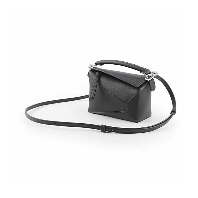 LOEWE 經典小牛皮迷你拼圖邊包 A510P88X26 1100-4