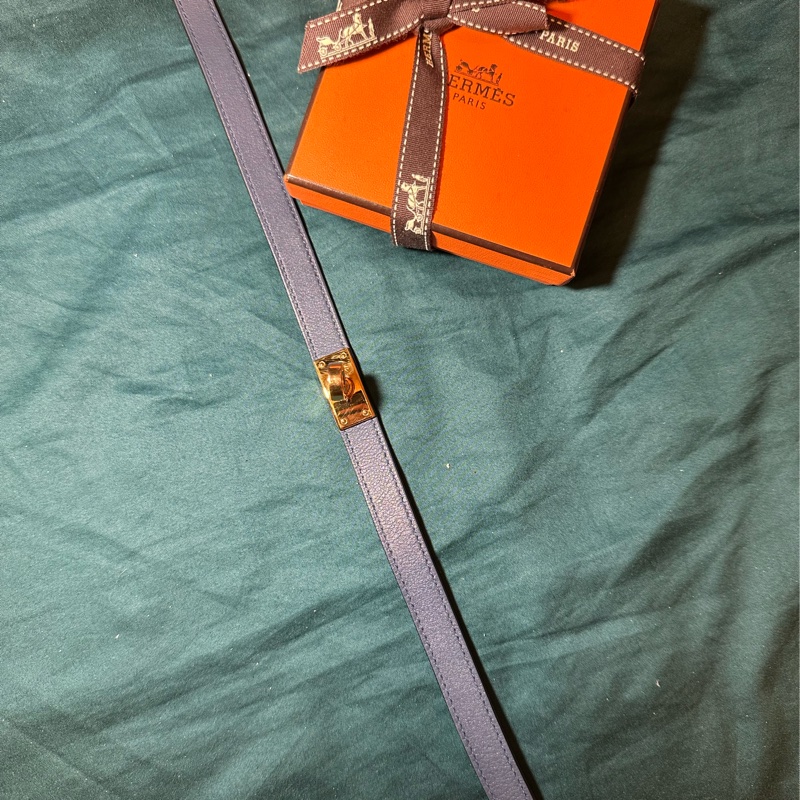 HERMES 愛馬仕淺藍色KELLY手環-3