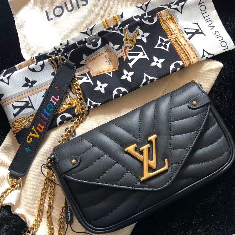 ✨Louis Vuitton NEW Wave 黑色彩虹鏈條包 已絕版 不容易撞款 99新🖤-0