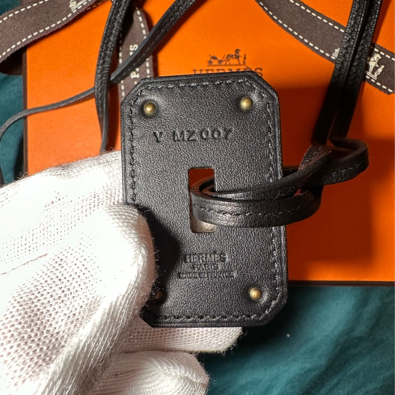 HERMES 愛馬仕KELLY 深藍色 皮革鎖頭項鏈-3