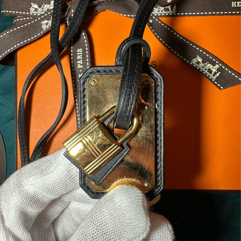 HERMES 愛馬仕KELLY 深藍色 皮革鎖頭項鏈-5