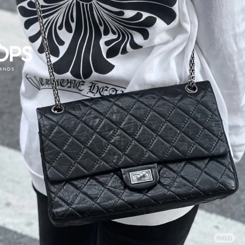 超低優惠價😍99新限量🆕Chanel黑銀大號2.55菱格油蠟牛皮單肩斜挎包-3