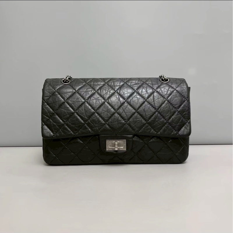 超低優惠價😍99新限量🆕Chanel黑銀大號2.55菱格油蠟牛皮單肩斜挎包-4