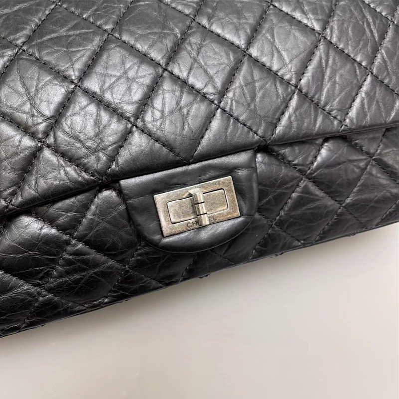 超低優惠價😍99新限量🆕Chanel黑銀大號2.55菱格油蠟牛皮單肩斜挎包-6