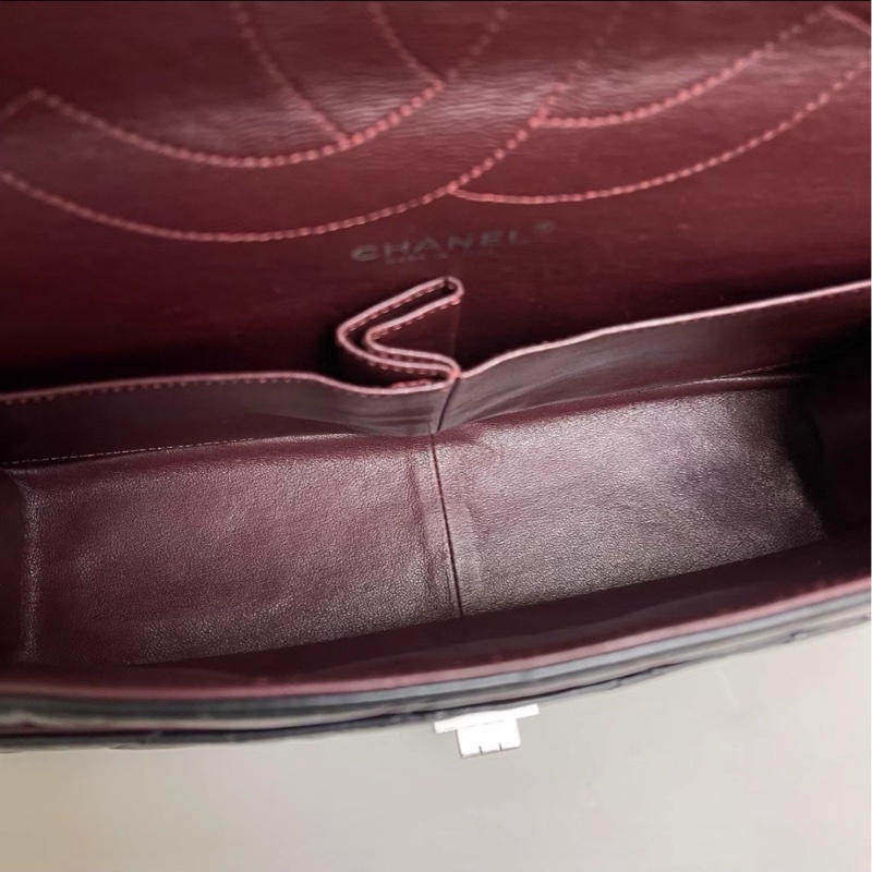 超低優惠價😍99新限量🆕Chanel黑銀大號2.55菱格油蠟牛皮單肩斜挎包-11