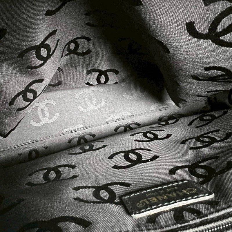 Chanel vintage 外縫線菱格紋手提包-13