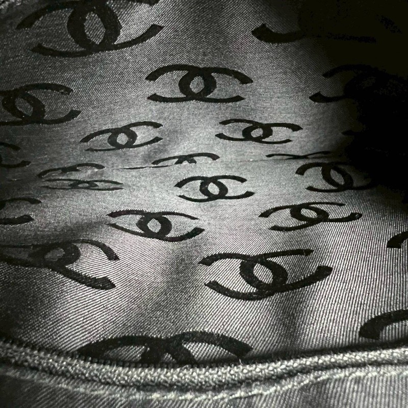 Chanel vintage 外縫線菱格紋手提包-14