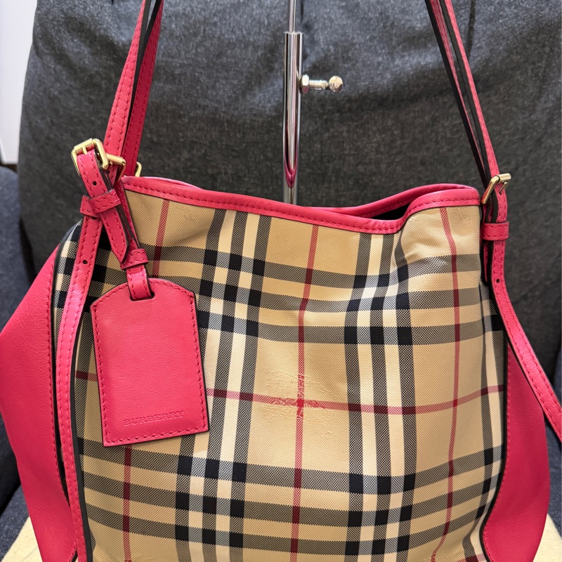 BURBERRY 專櫃正品 3983060 桃紅色 格紋 肩背包 手提包 水餃包 購物包-6