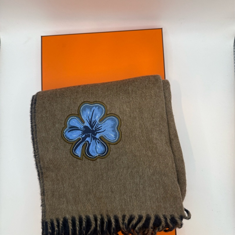 全新未使用 愛馬仕Hermes LCKY圍巾大象灰/海軍藍-0