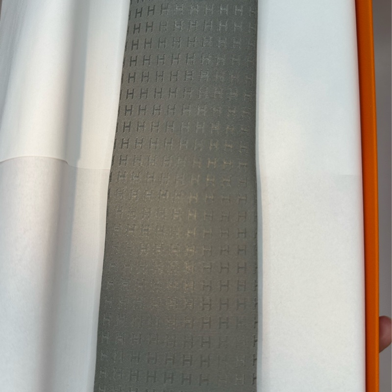 全新未使用 愛馬仕Hermes 領帶 H銀灰色-1