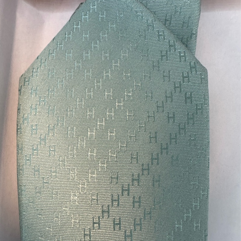 全新未使用 愛馬仕Hermes 領帶 H淡綠色-1