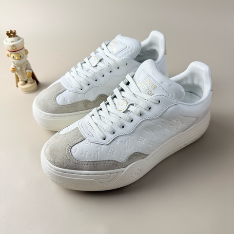 99新 LV/路易威登 老花滿印厚底雲朵鞋 37.5碼