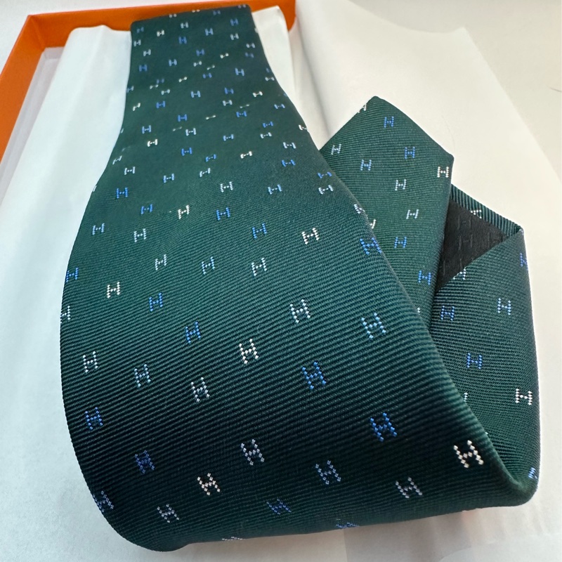 全新未使用 愛馬仕Hermes 領帶 H墨綠色-0