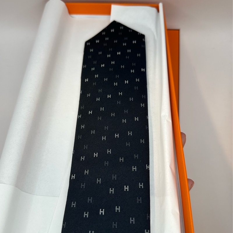 全新未使用 愛馬仕Hermes 領帶 H黑色-2