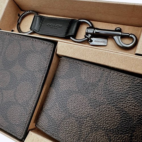 【全新】COACH 男款8卡短夾附鑰匙圈活動證件夾禮盒(深咖)-5