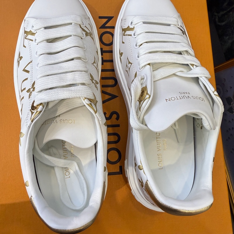 LV time out金標厚底小白鞋，35碼 全新-2