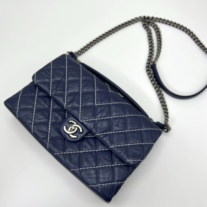 ️CHANEL 藍色銀扣外縫線菱格紋手提斜背包27*17*7 98新配件塵袋-2