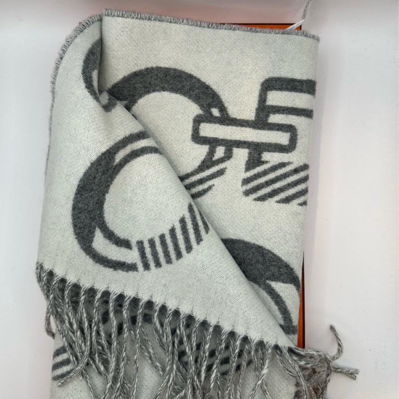 全新未使用 愛馬仕Hermes 經典圍巾 象牙/灰-3