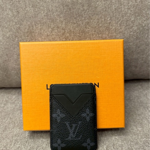 LV黑老花磁吸手機貼