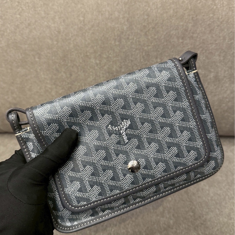 GOYARD灰色信封包-1