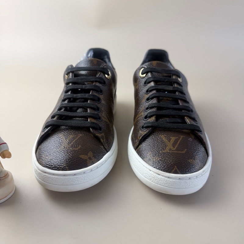 99新LV/路易威登 老花滿印系帶休閒鞋 36.5碼 品相完美-1