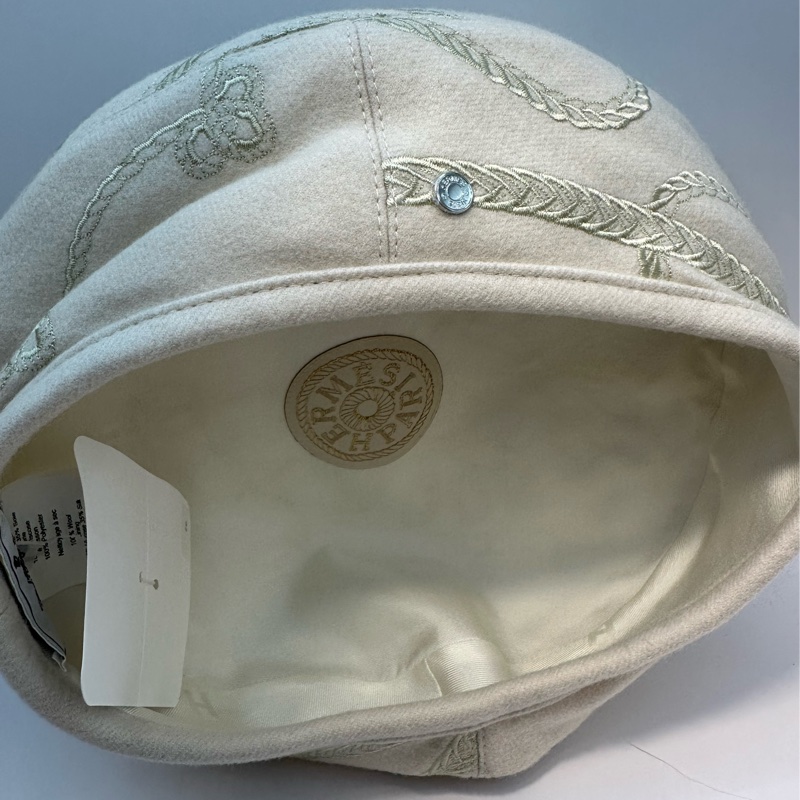 全新未使用 愛馬仕Hermes 象牙白刺繡貝雷帽-0