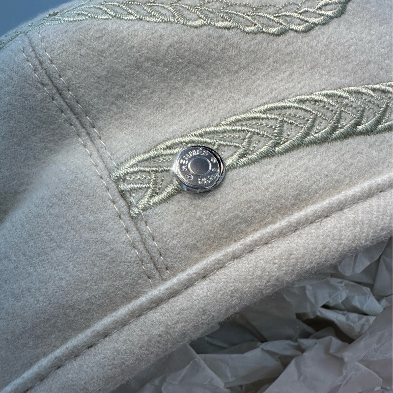 全新未使用 愛馬仕Hermes 象牙白刺繡貝雷帽-5