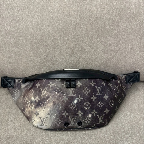 LV絕版星空腰包