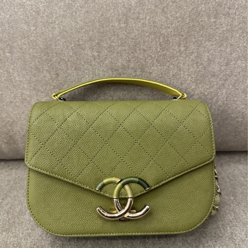 香奈兒抹茶綠郵差包-0