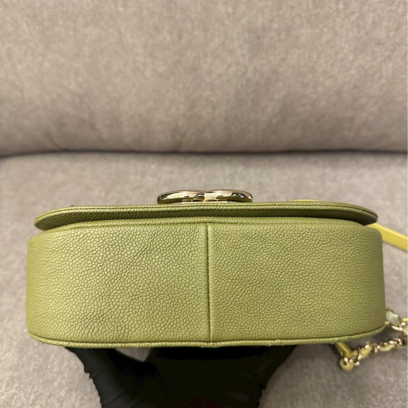 香奈兒抹茶綠郵差包-4