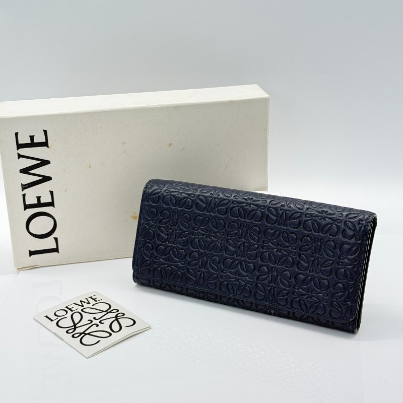 LOEWE 深藍色 牛皮壓花長夾-0
