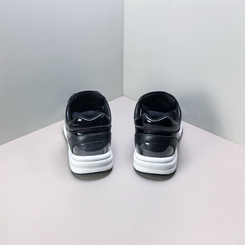 Chanel香奈兒 黑色透明loho運動鞋！尺碼：37碼 98新-3