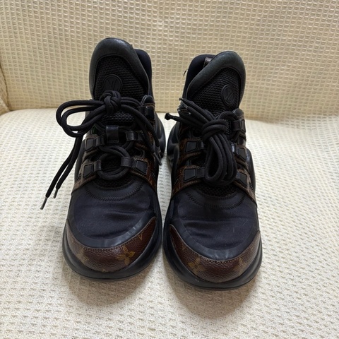 Louis vuitton 路易威登 lv archlight黑老花拱橋 38.5碼 97新