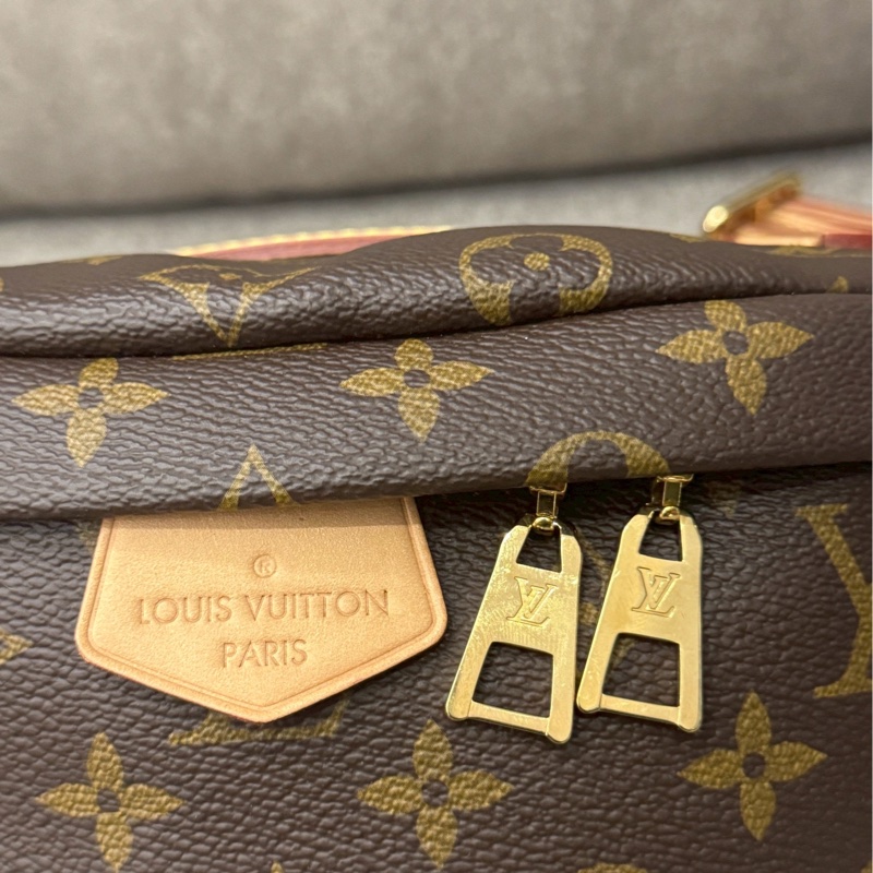 LV老花絕版腰包-4