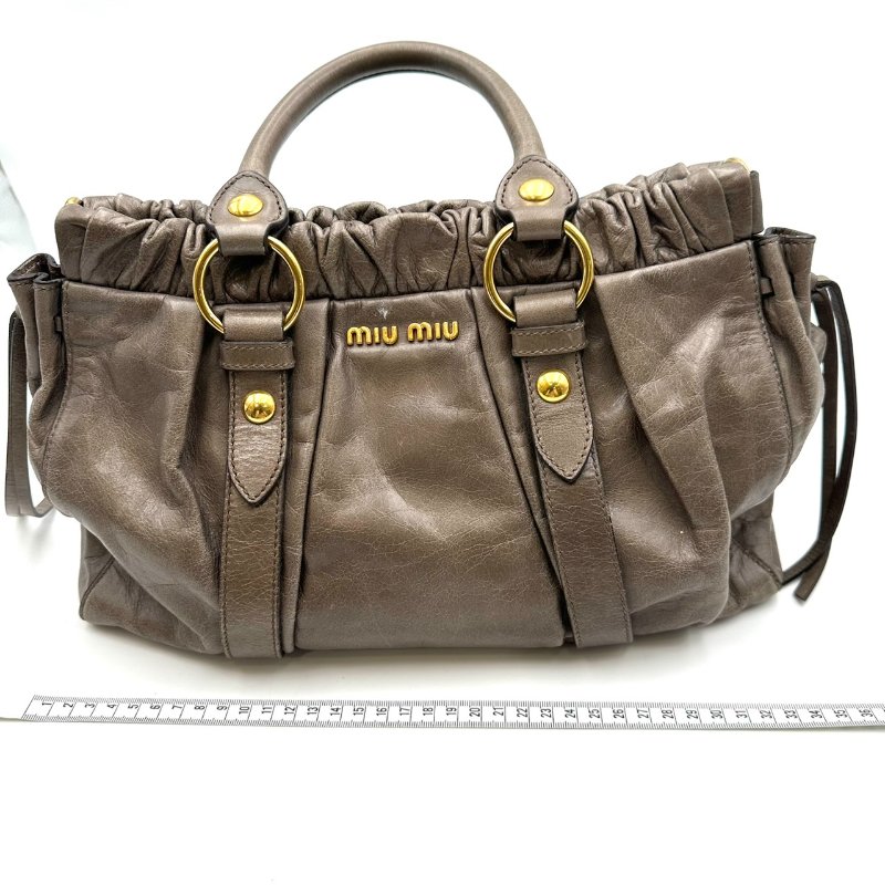 【美收精品】Miu Miu 咖色手提包 C-30【隔月月中將轉賣至日本 上架期限30天】-11