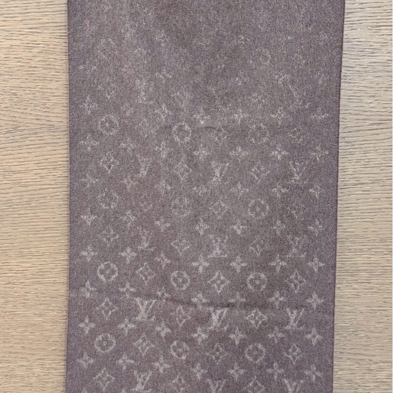 LV新款漸層圍巾🧣-4