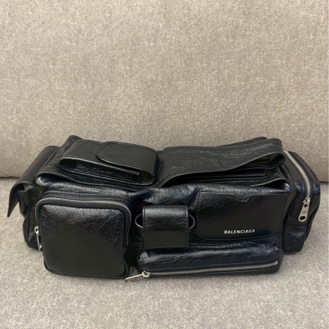 巴黎世家super busy小號