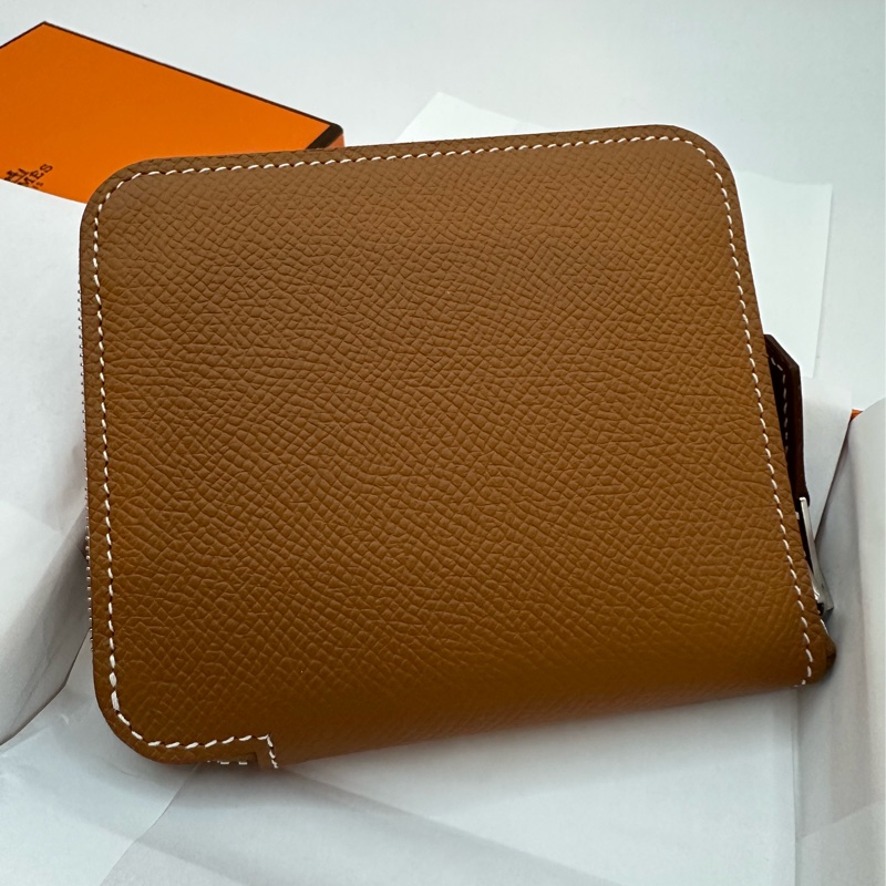 全新未使用 愛馬仕Hermes 金棕色絲巾短夾-4