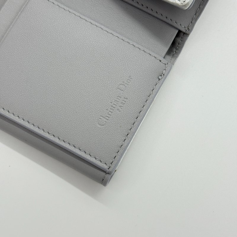 DIOR 炫彩 銀色 皮革 短夾-6