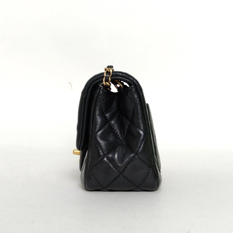 CHANEL CF口蓋包方胖子17黑色羊皮晶片開金扣金球調節扣肩帶肩背包-3